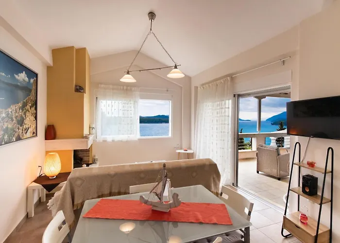 Apartment Island View