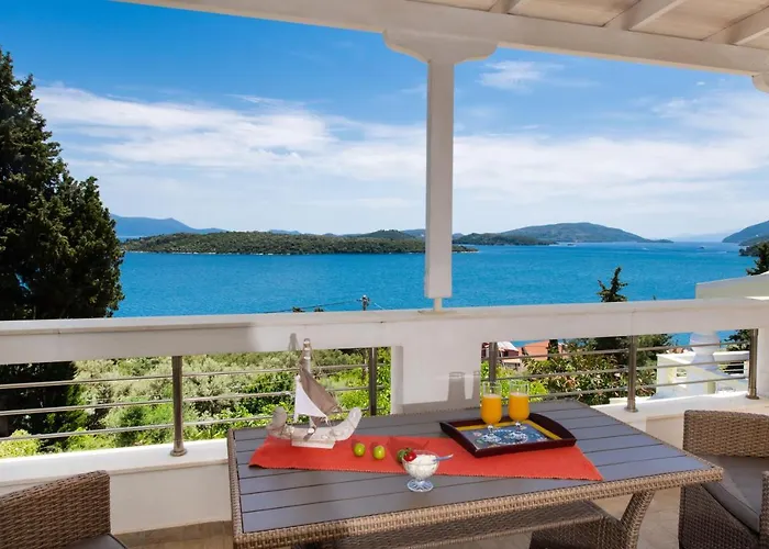 Island View * Nydri (Lefkada)